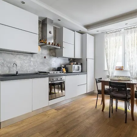 Xvi Charm By Wonderful Italy